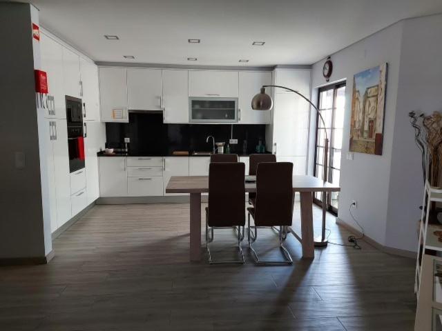 Girassol - Bright, Modern, Well Located Apartment Olhão Eksteriør bilde