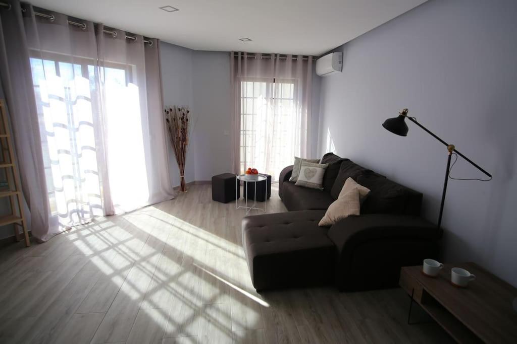 Girassol - Bright, Modern, Well Located Apartment Olhão Eksteriør bilde